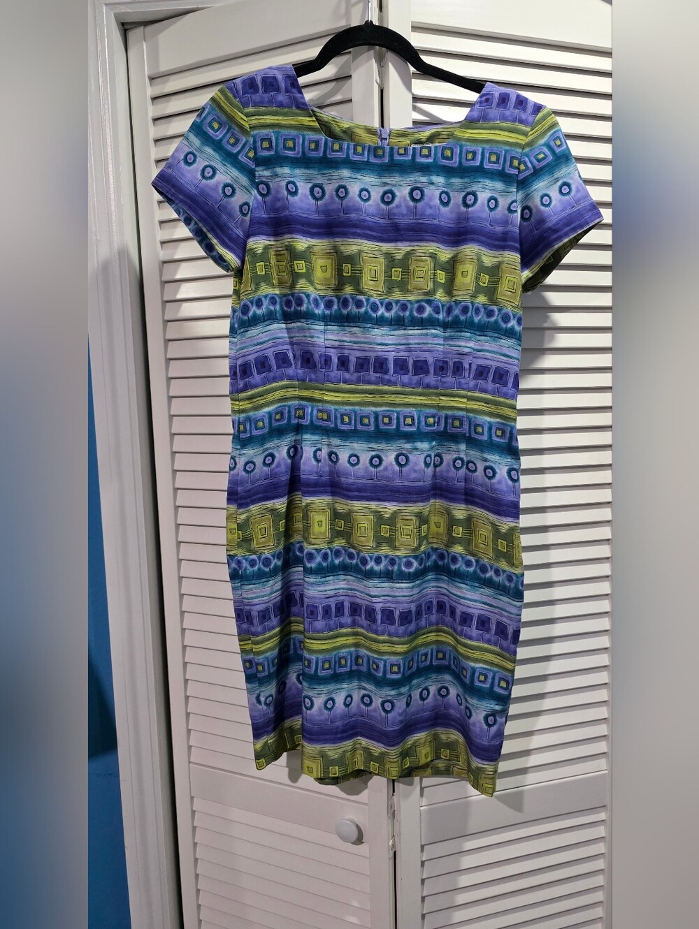 J. Stevens Colorblock Shift Midi Dress in Green & Blue